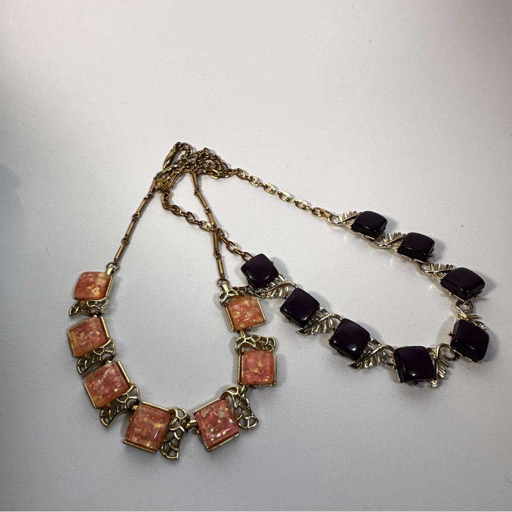 Thermoset Lucite Necklaces Pink Confetti Filigree Setting Purple Leaf‎ Setting